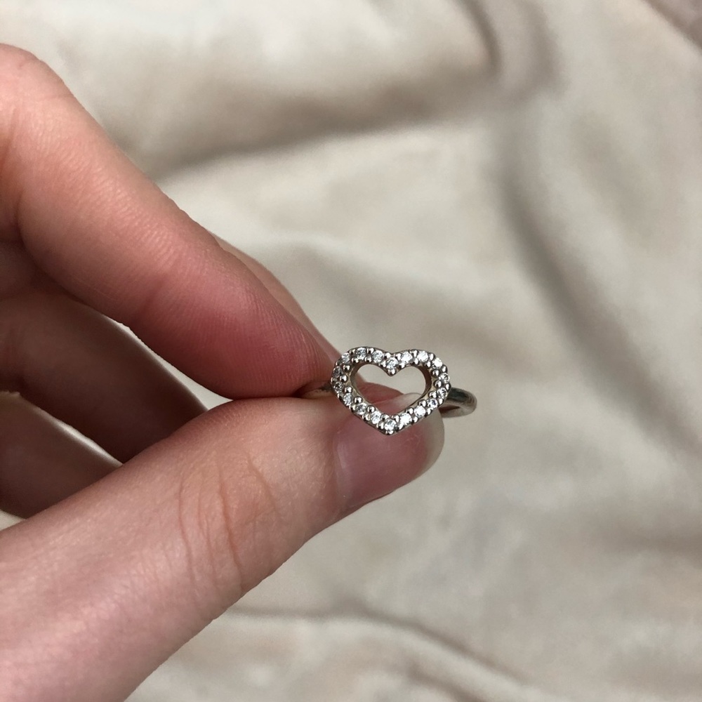 Pandora heart ring